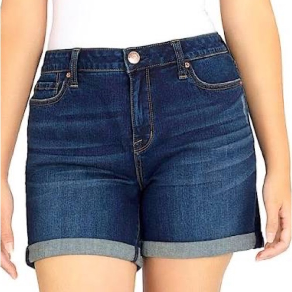 NWT   SEVEN7 ROLL CUFF SHORT